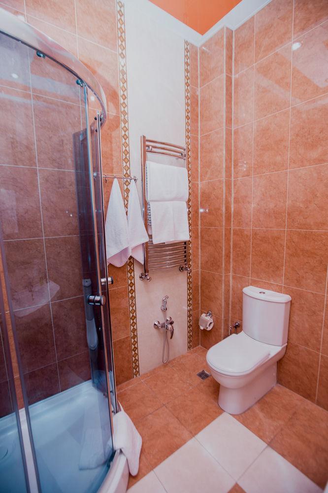באקו Astola Hotel מראה חיצוני תמונה