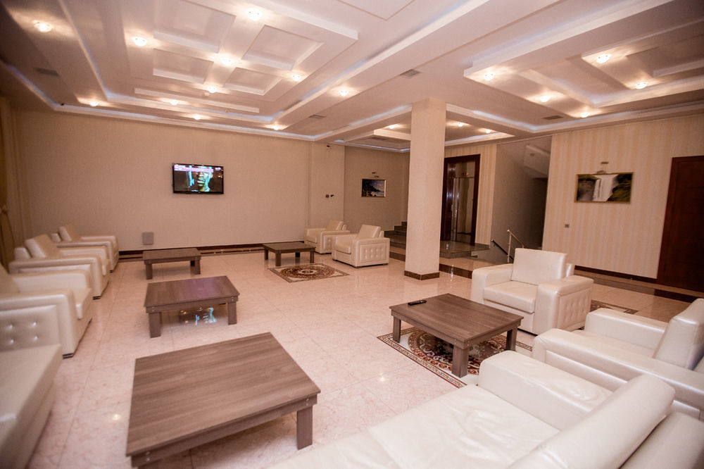 באקו Astola Hotel מראה חיצוני תמונה