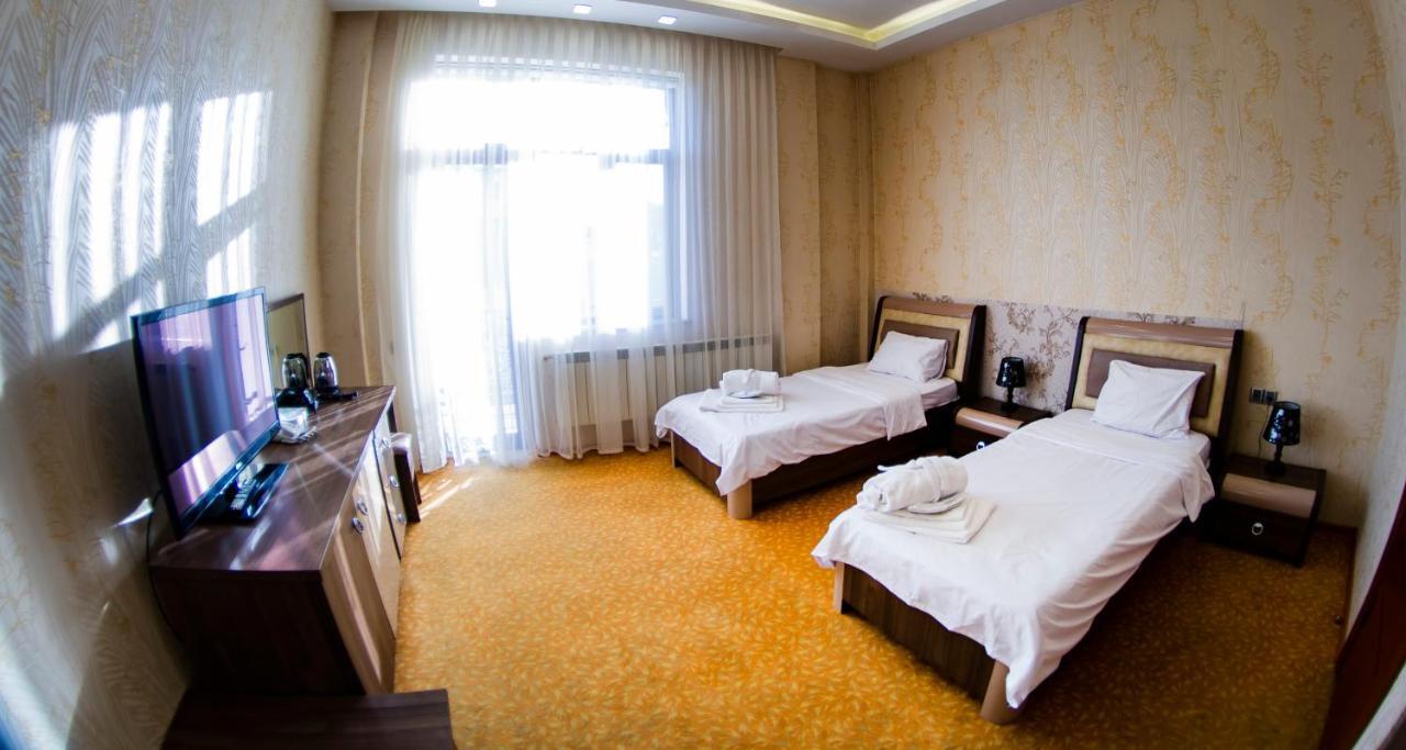 באקו Astola Hotel מראה חיצוני תמונה