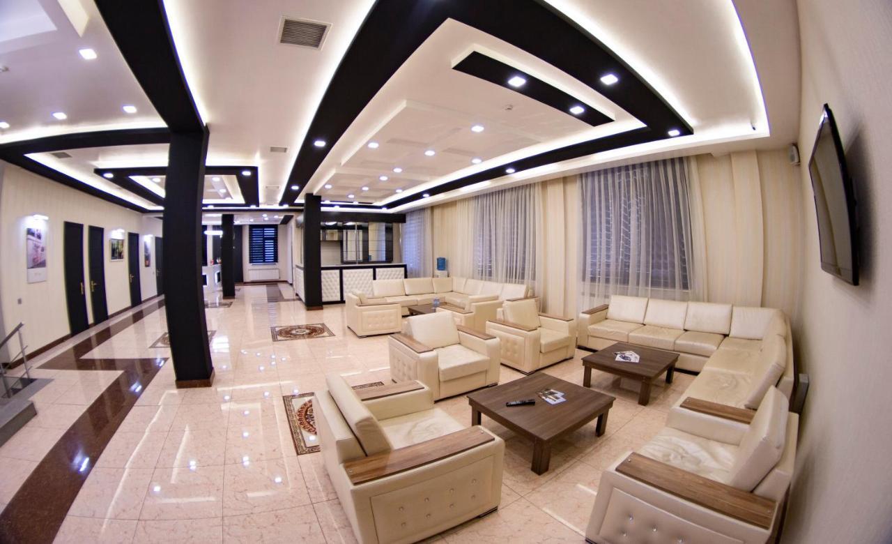 באקו Astola Hotel מראה חיצוני תמונה